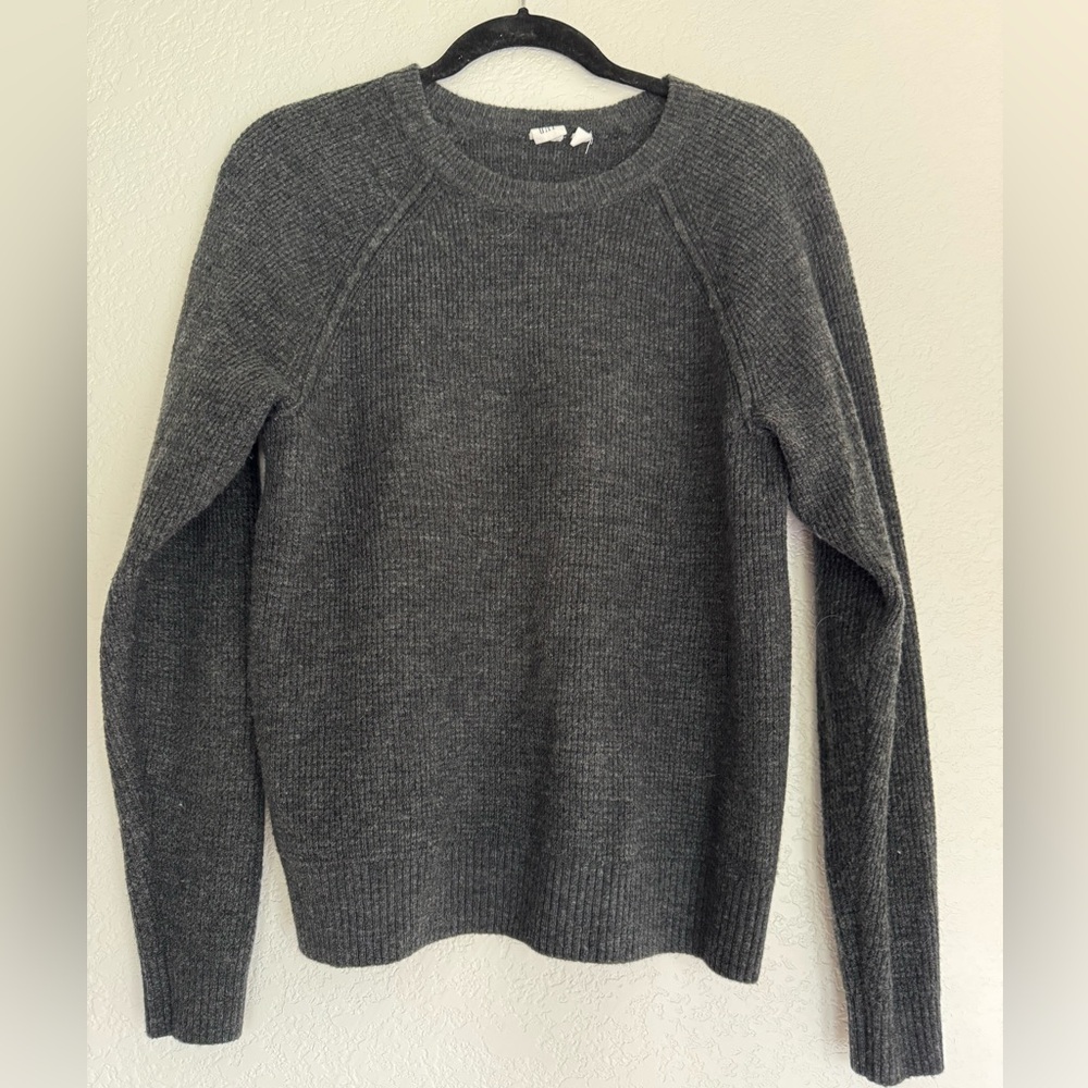 GAP Gray Crew Neck Sweater
